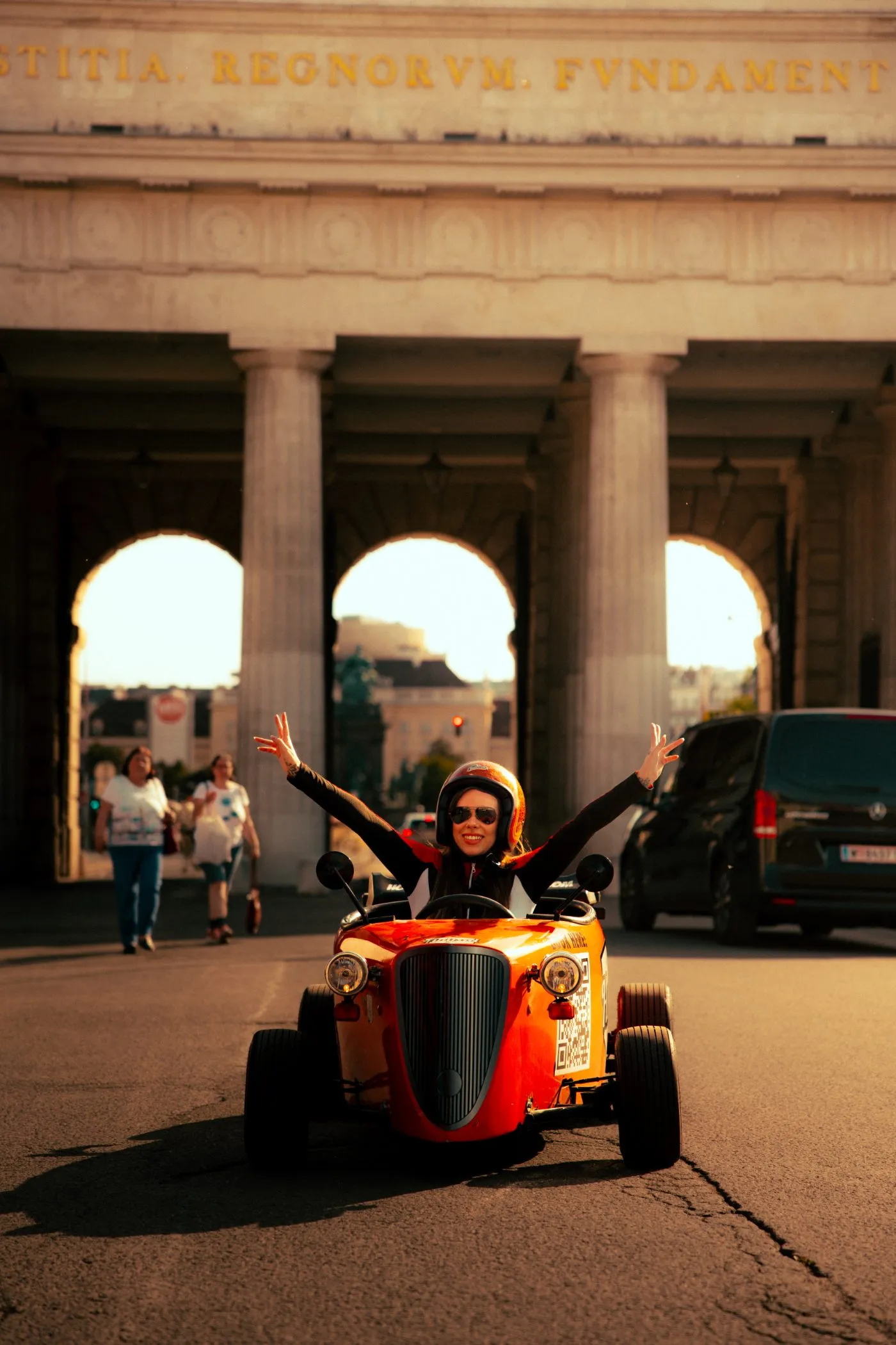 Hotrod Tour Wien — on the street
